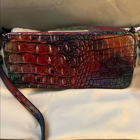 NWOT Brahmin Rainbow Crocodile Embossed Leather Crossbody Bag W/Dust Bag - Picture 4 of 15